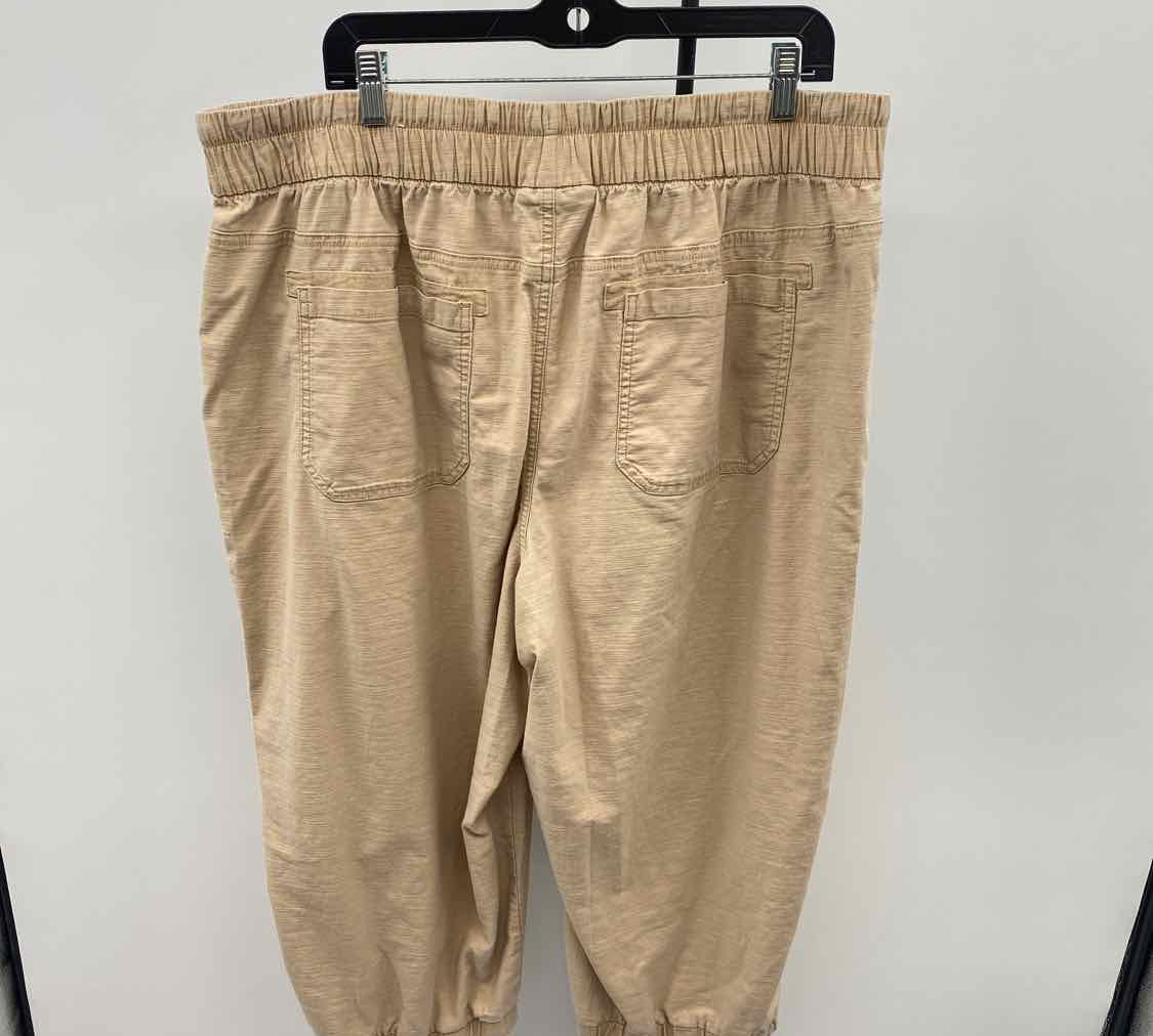 Lane Bryant Women's Size 18 Khaki Solid Capris