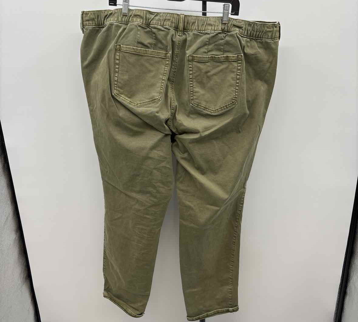 Torrid Women's Size 22 Olive Solid Pants