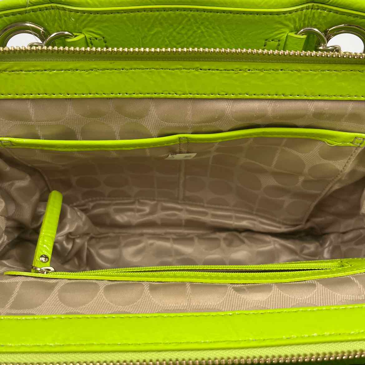 Interior KATE SPADE Neon Green Patent Leather Shoulder Bag Purse