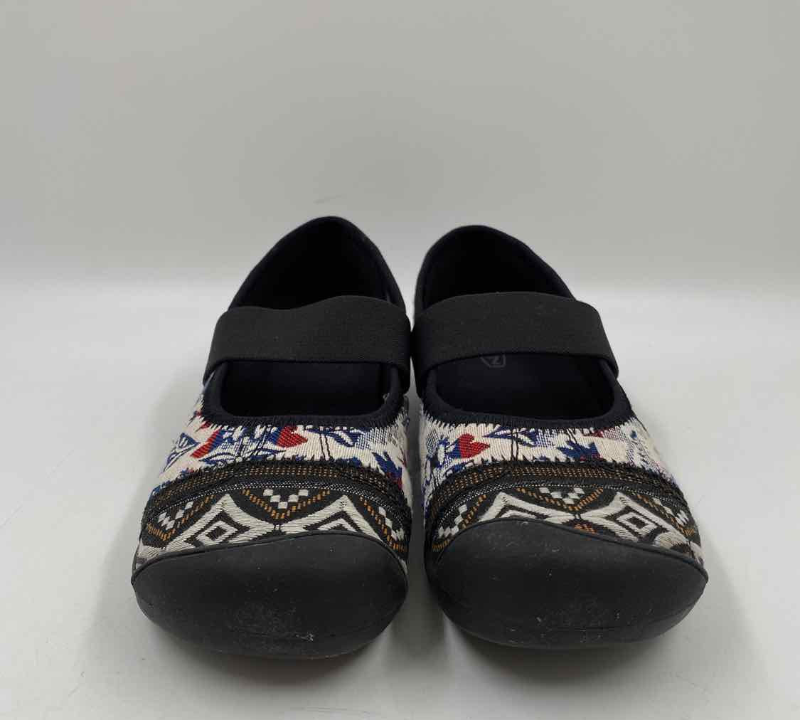Keen Women's Shoe Size 7.5 Black Tapestry Flats
