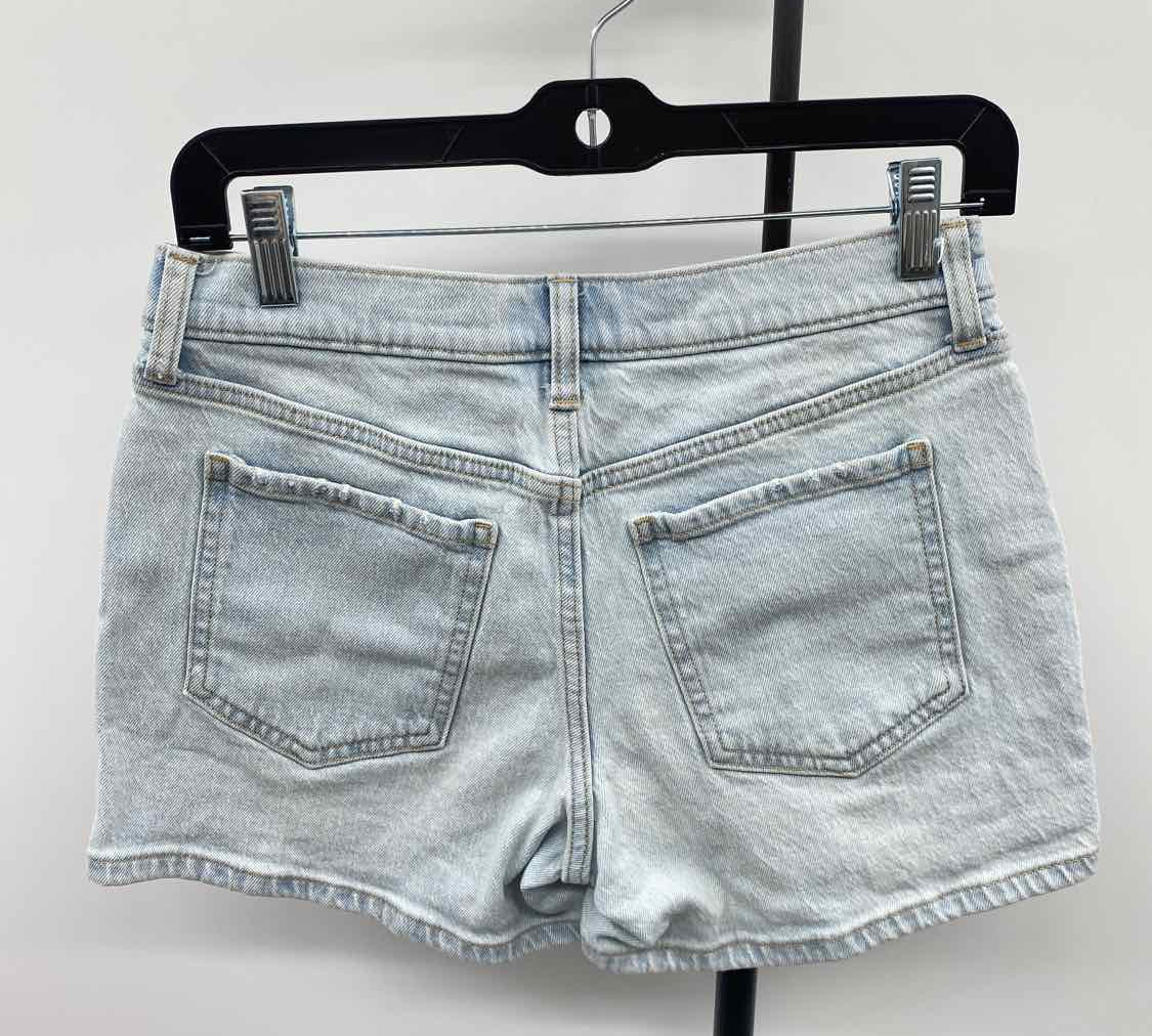 Banana Republic Women's Size 2 Light Blue Solid Shorts