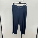 JJill Women's Size 16P Navy Solid Capris