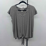 Skye's the limit Women's Size 2X Black Stripe Short Sleeve Shirt