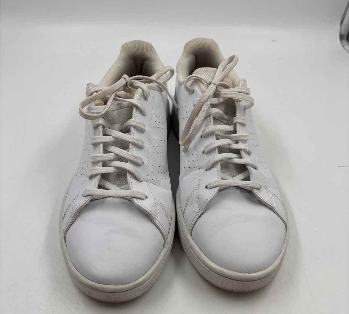 Adidas Women's Shoe Size 8 White Solid Sneakers