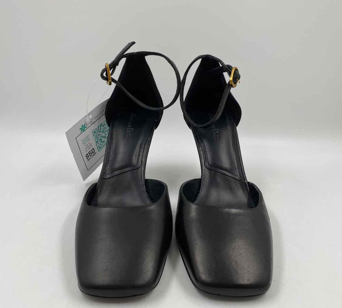 Massimo Duti Women's Shoe Size 8 Black Solid Heels