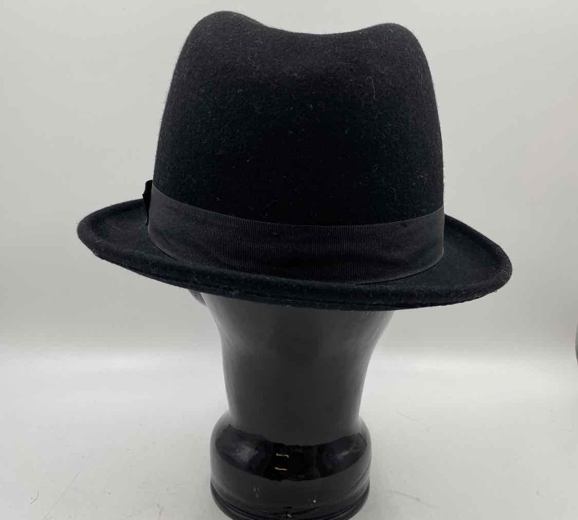 H&M Women's Black Solid Dress Hat
