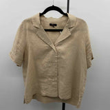 quince Women's Size M Tan Solid Short Sleeve Shirt