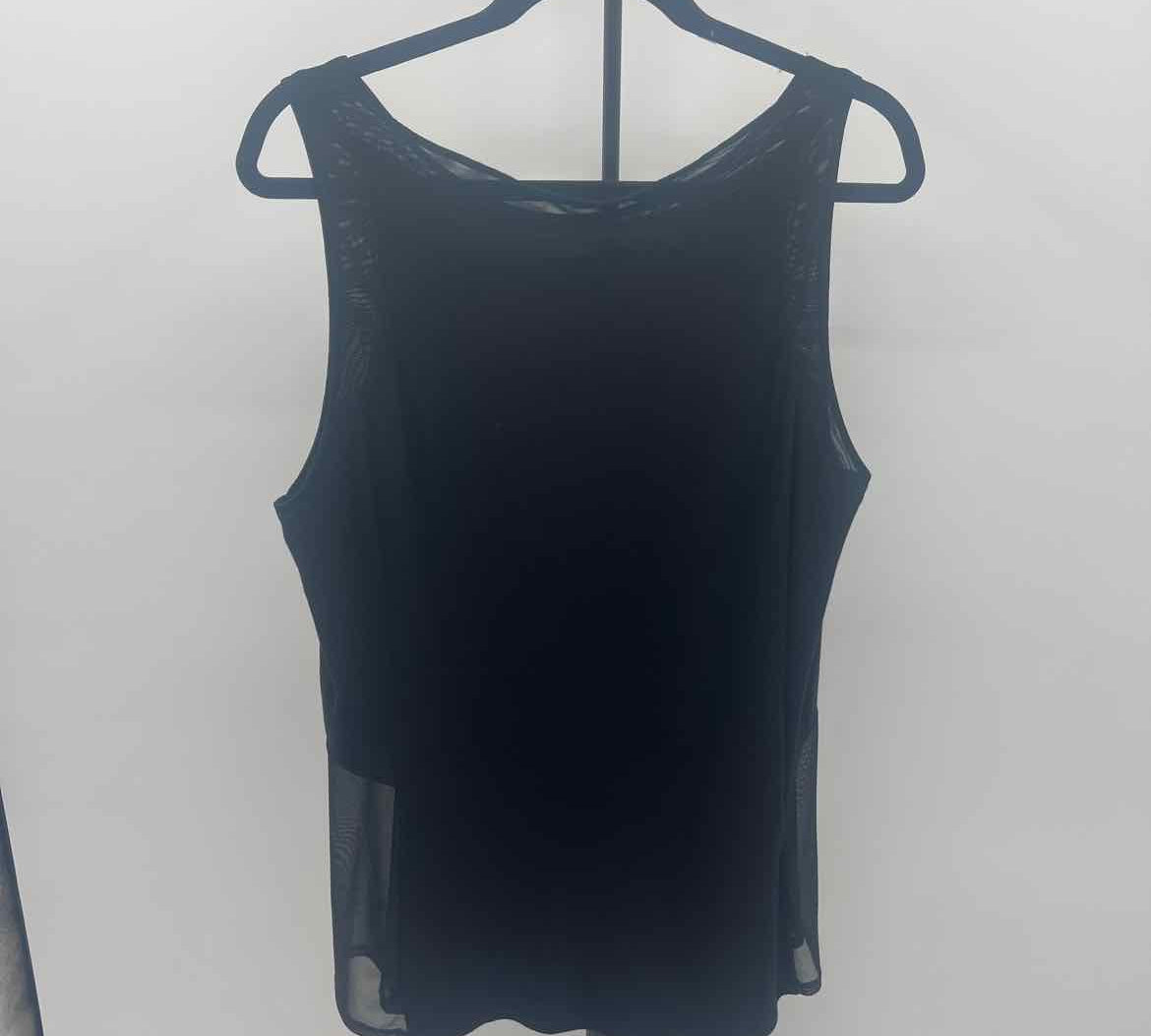 Lysse Women's Size L Black Solid Sleeveless Shirt