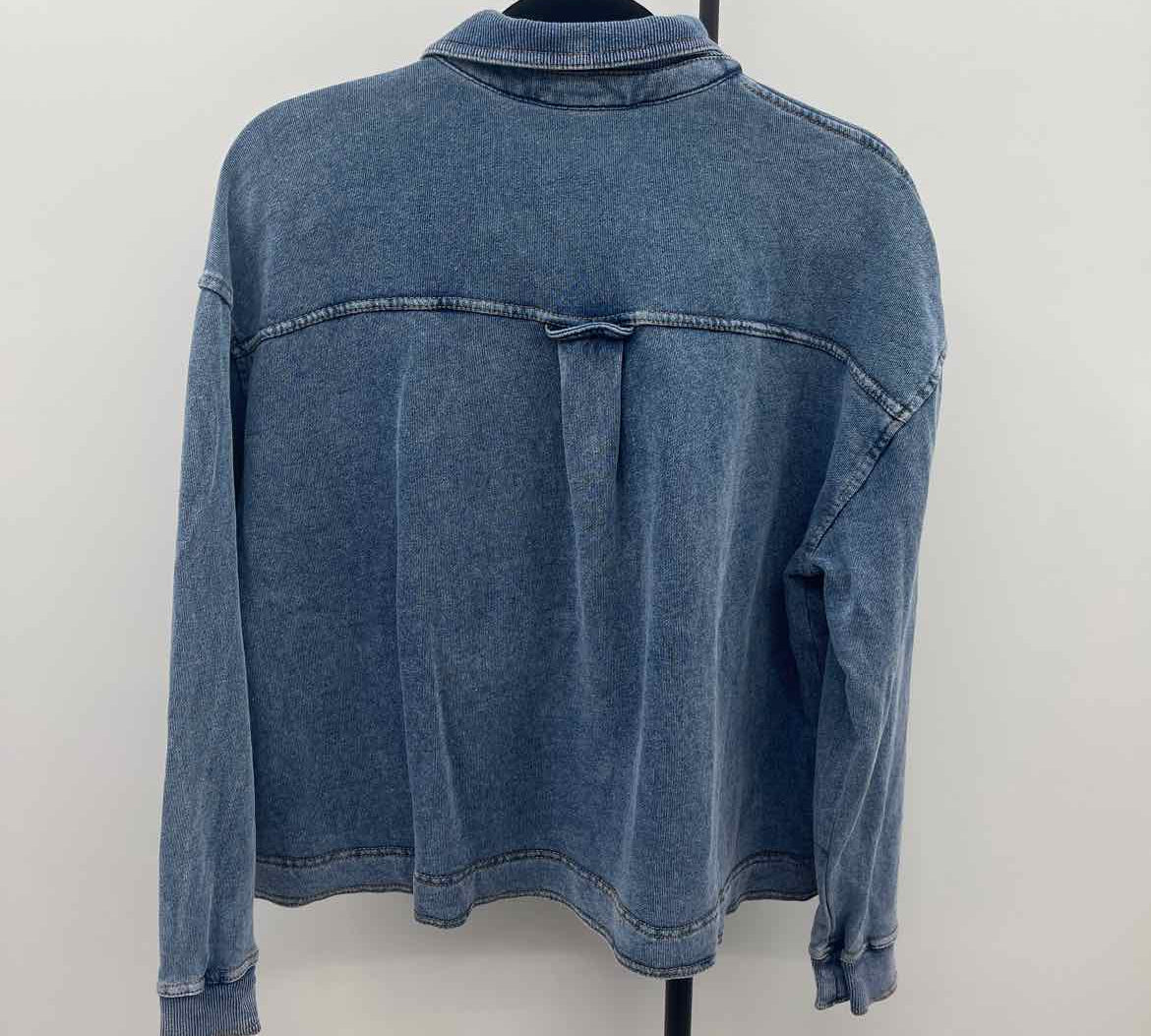 Jane & Dilancey Women's Size M Blue Solid Long Sleeve Shirt