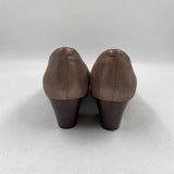Sofft Women's Shoe Size 9.5 Taupe Shimmer Heels