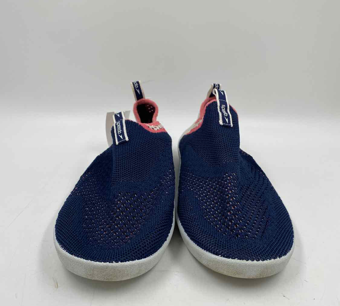 Speedo Women's Shoe Size 10/11 Navy mesh Misc. Shoes