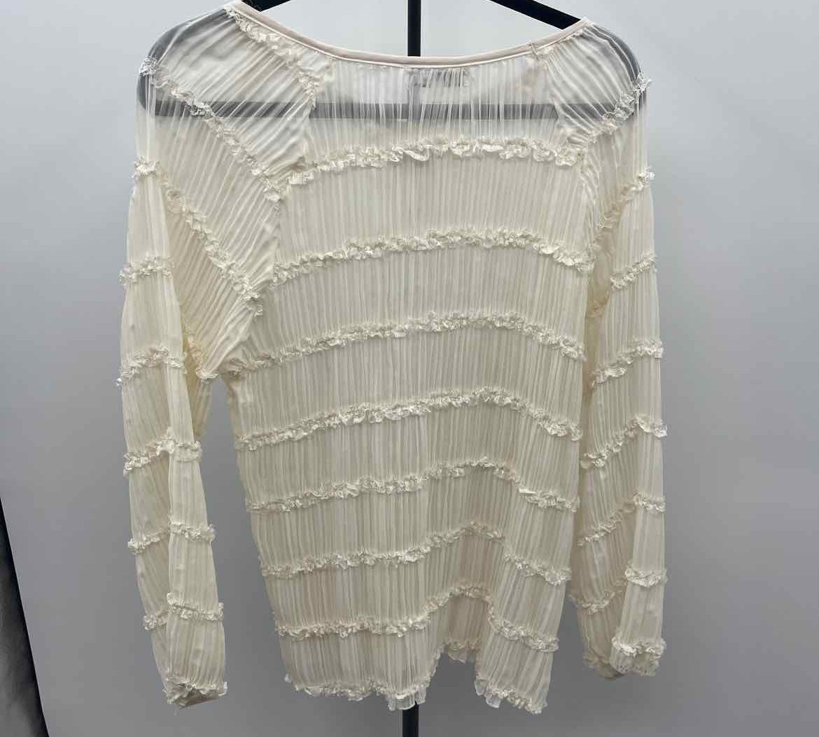 Blakeley Women's Size XS Ivory Textured Long Sleeve Shirt