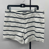Nautica Women's Size 12 White Stripe Shorts