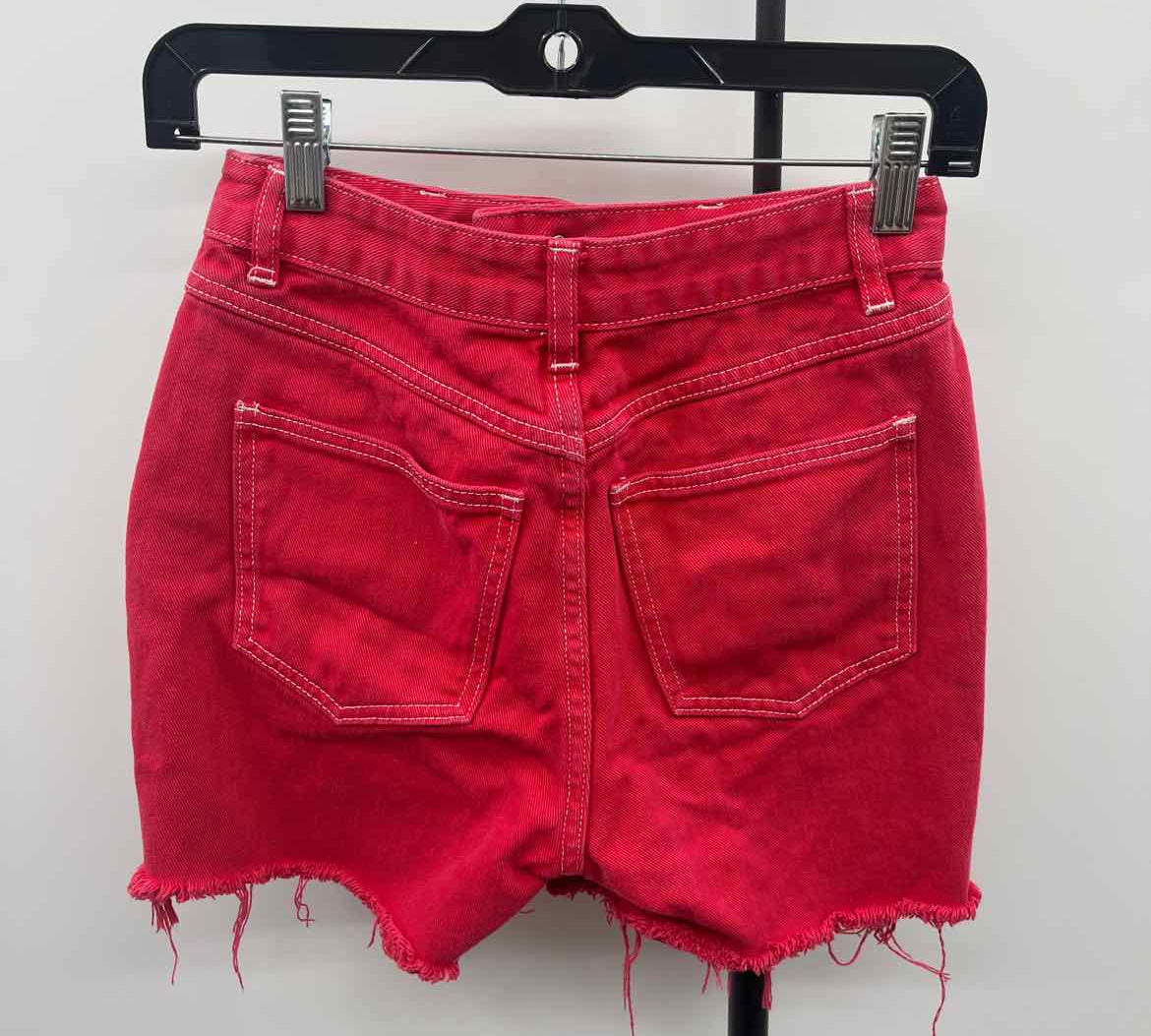 The Kript Women's Size 0 Red Solid Shorts