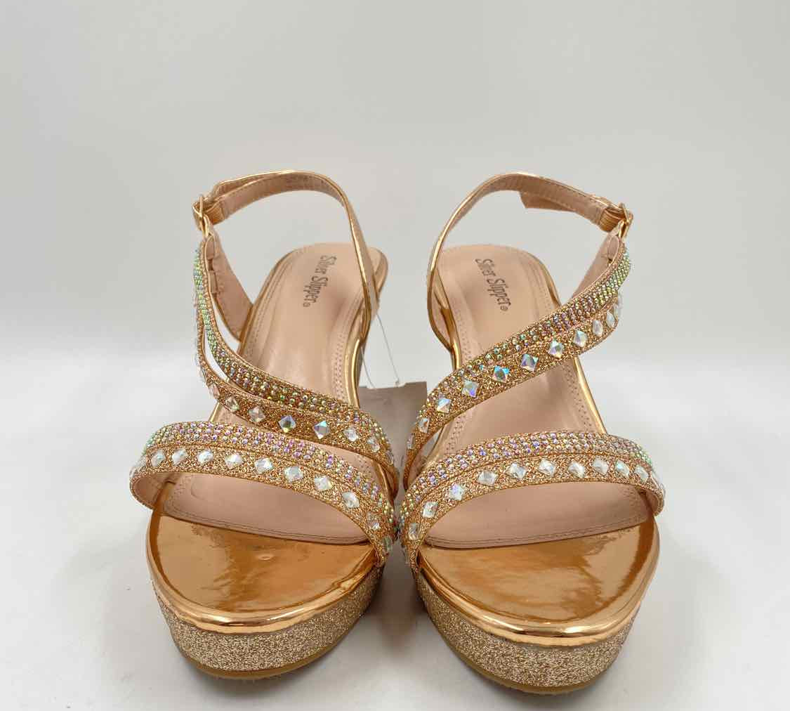 Silver Slipper Women's Shoe Size 9W Rose Gold Rhinestones Wedges