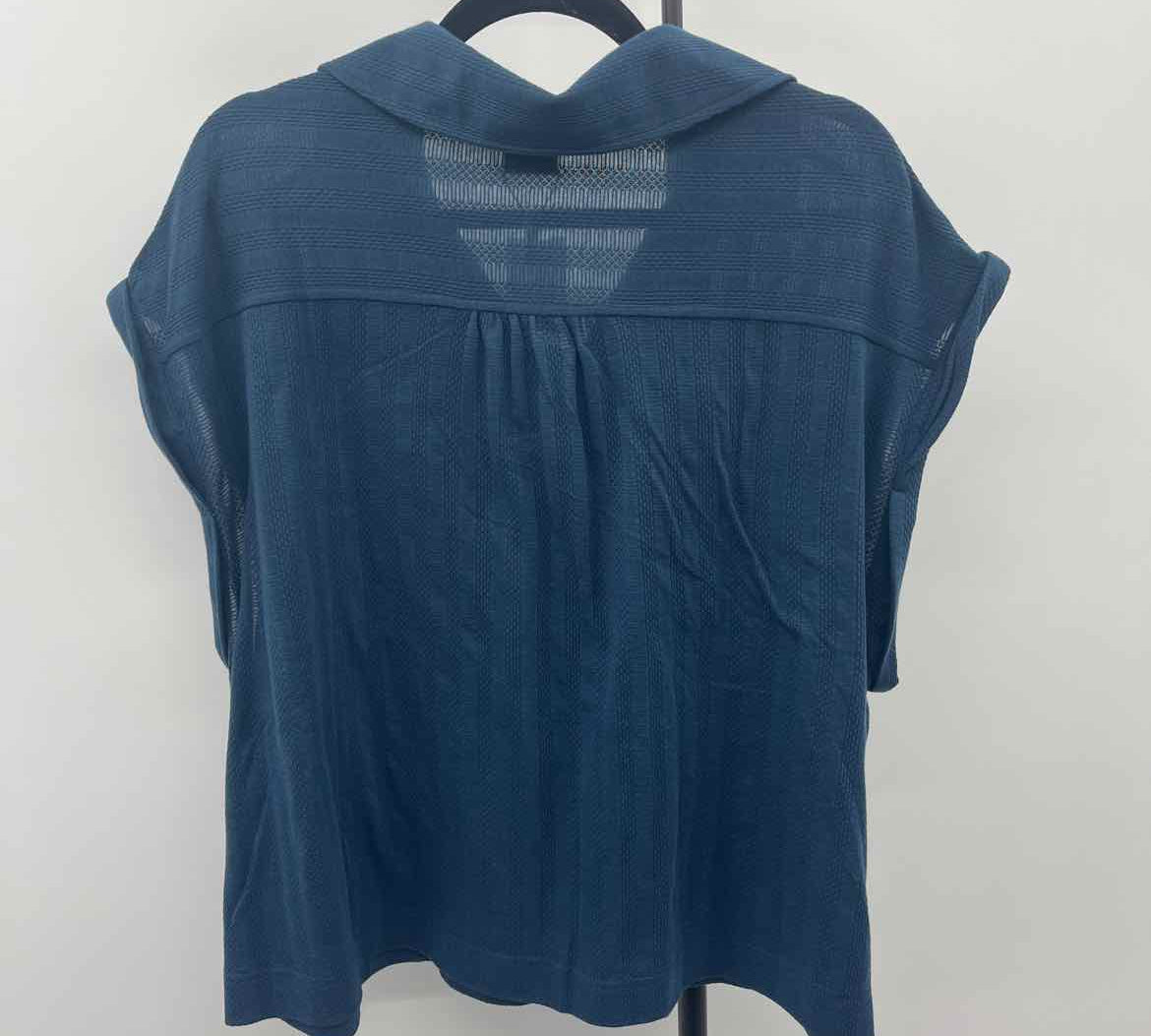 Zac & Rachel Women's Size 3X Navy Textured Short Sleeve Shirt
