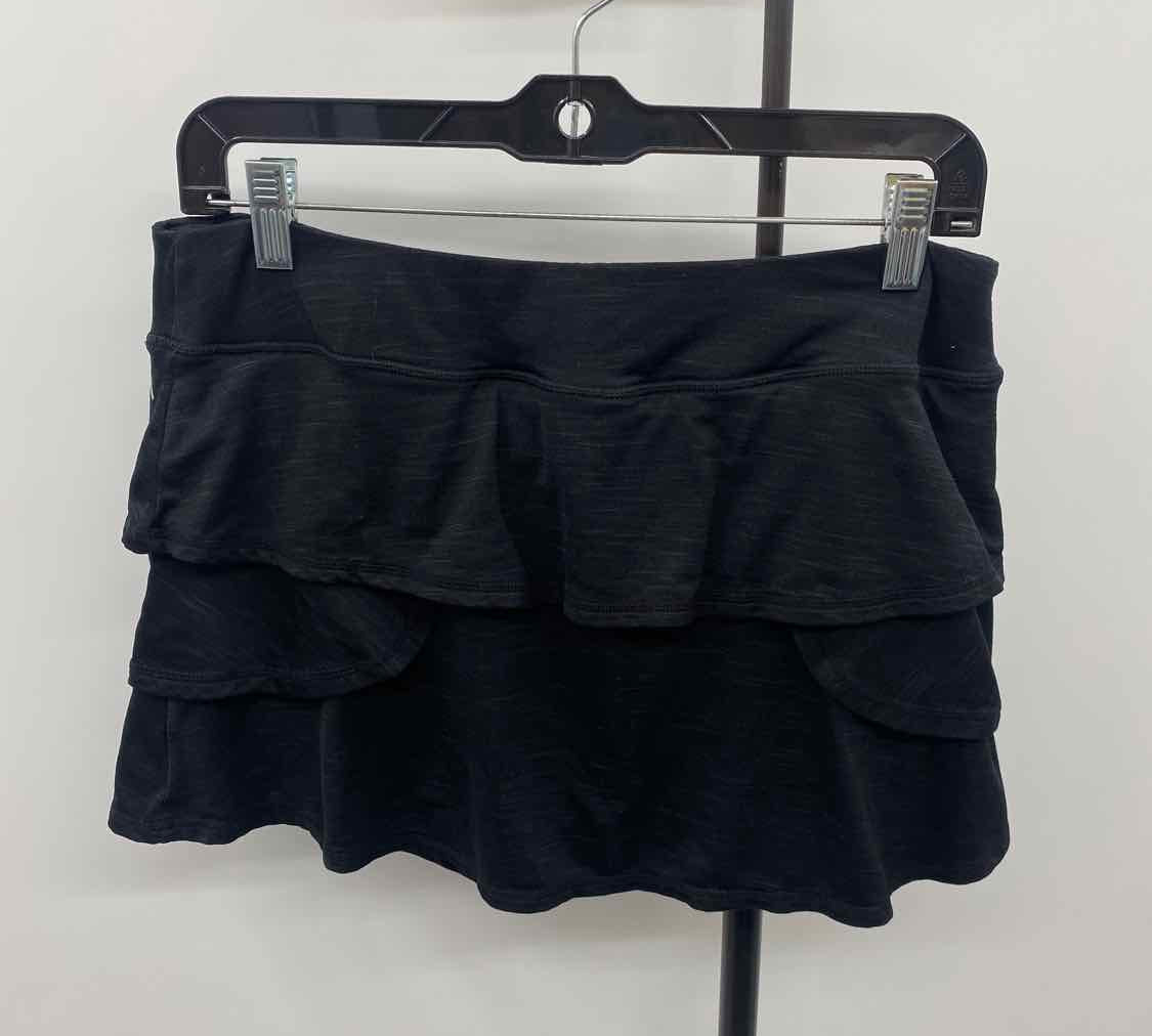 Head Women's Size 10 Black Solid Skirt