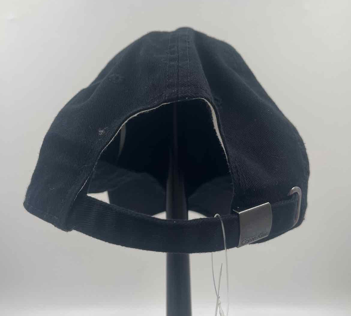 Calvin Klein Unisex Black logo Cap