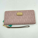 Michael Kors Women's Pink Luxe Signature Wallet