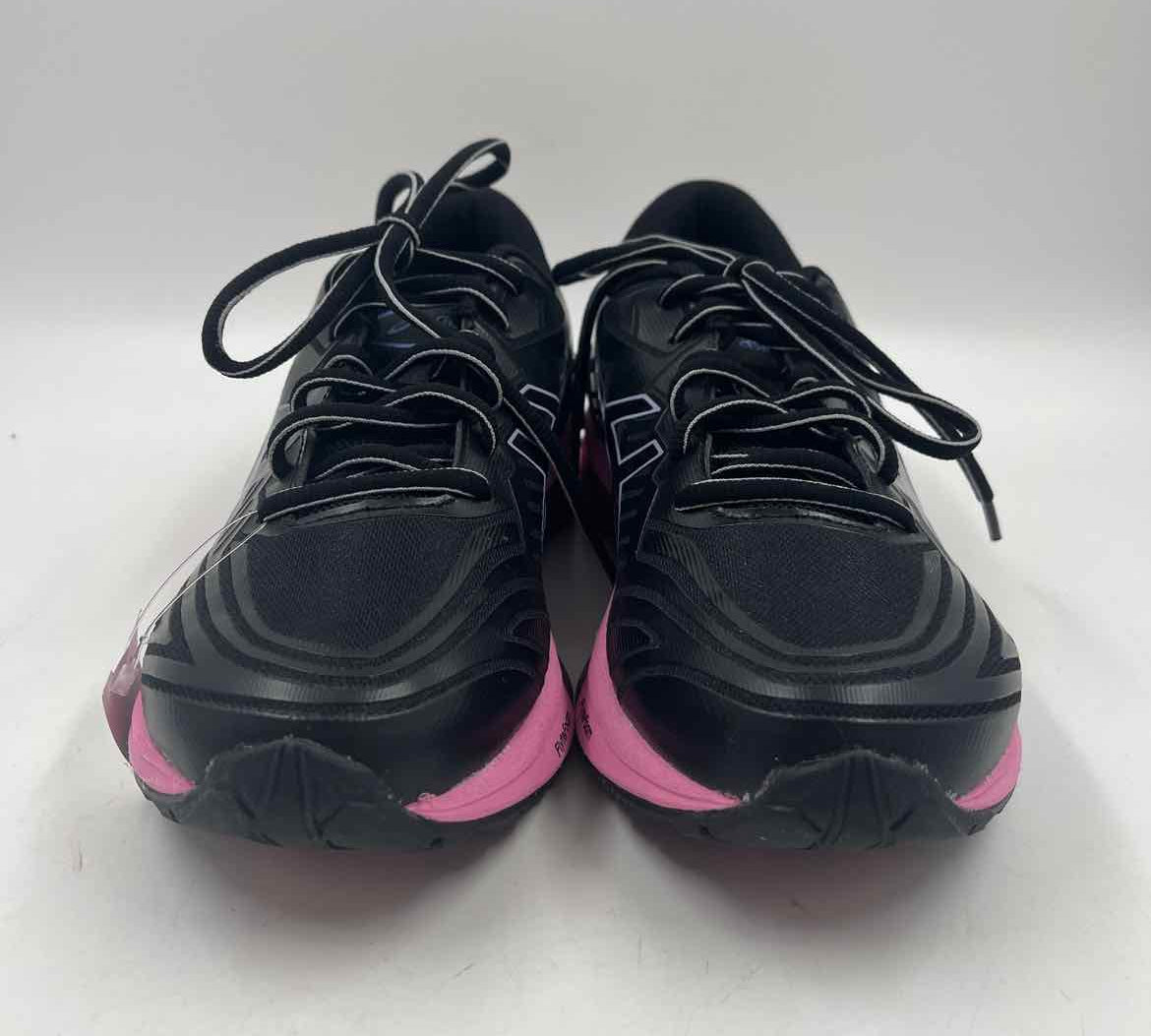 Asics Women's Shoe Size 9 Black Textured Sneakers