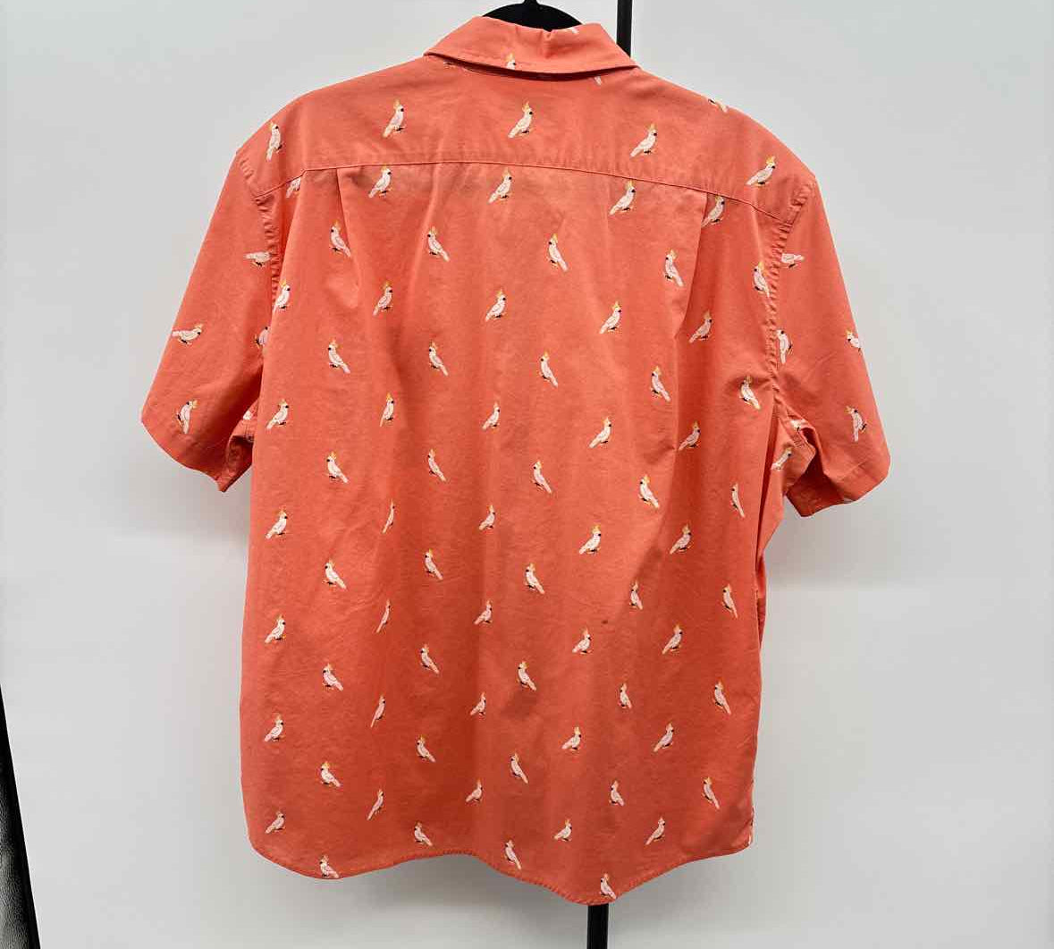 Sonoma Men's Size XL Peach Birds Short Sleeve Shirt