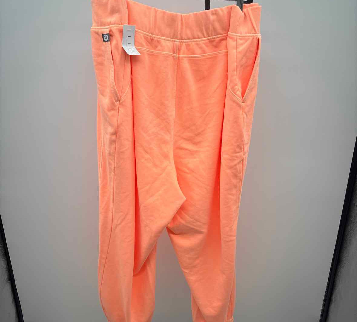 LIVI active Women's Size 26 Peach Solid Sweatpants