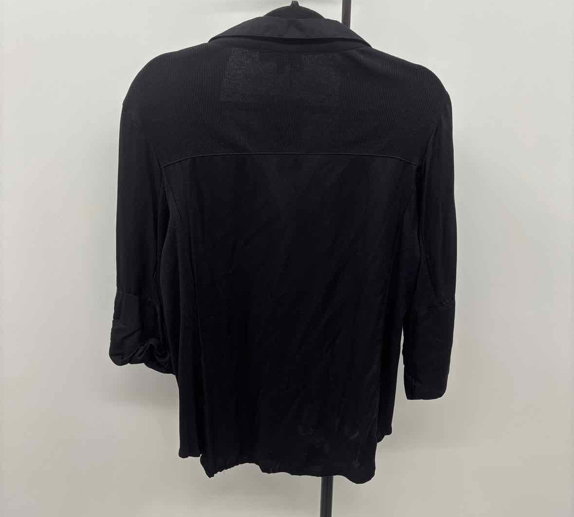 Inner Circle Women's Size L Black Solid Long Sleeve Shirt