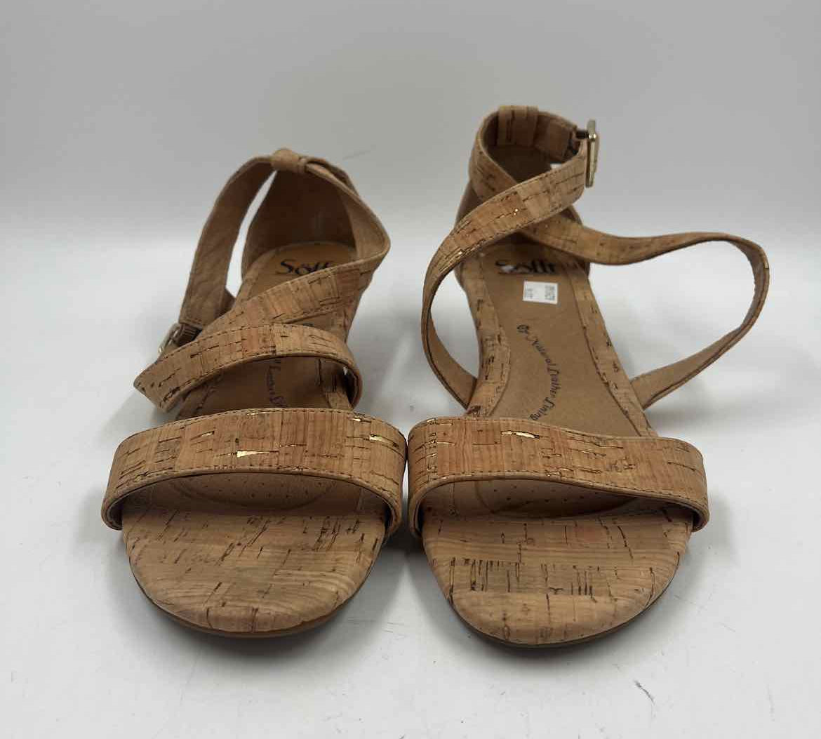 Sofft Women's Shoe Size 10W Tan Flecked Sandals