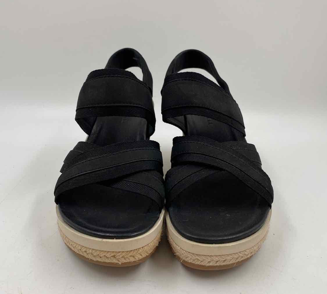 Merrell Women's Shoe Size 6 Black Solid Sandals