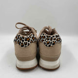 New Balance Women's Shoe Size 9 Tan Solid Sneakers
