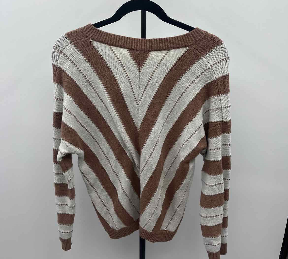 Pretty Garden Women's Size S Brown Stripe Sweater