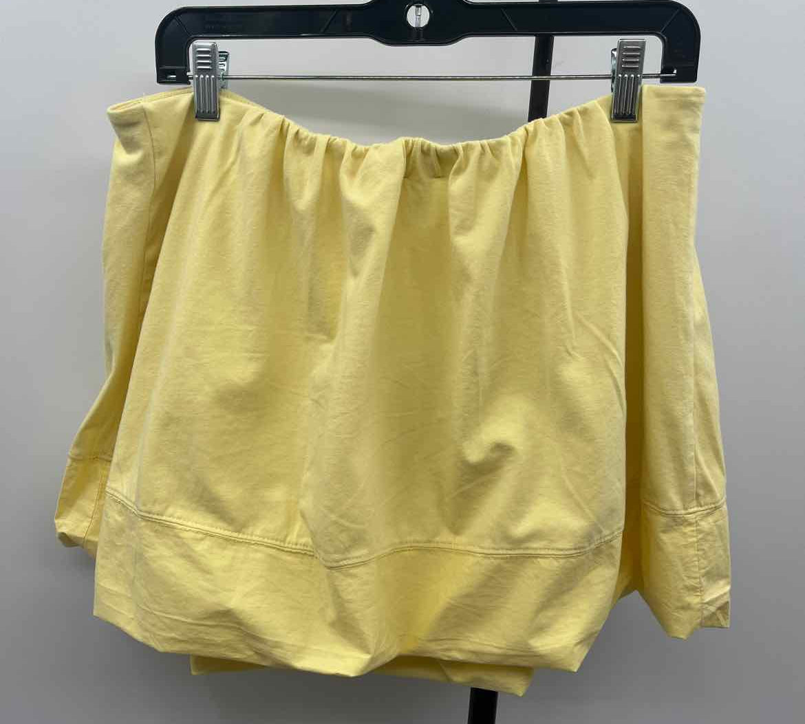 Maeve Women's Size L Yellow Solid Sleeveless Shirt
