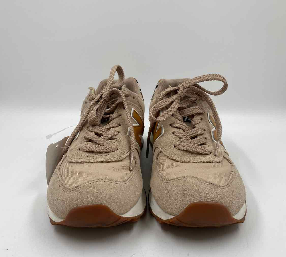 New Balance Women's Shoe Size 9 Tan Solid Sneakers