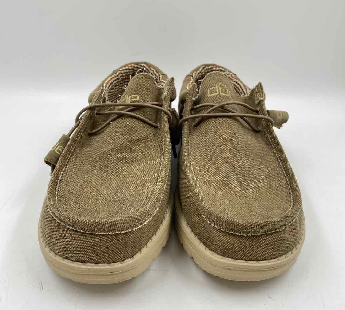 Hey Dude Men's Shoe Size 9 Olive Solid Loafers