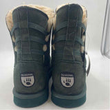 Bearpaw Women's Shoe Size 8 Green Solid Boots