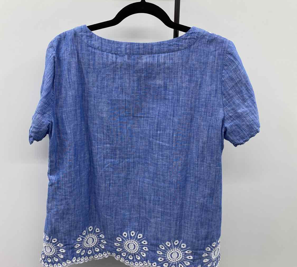 Talbots Women's Size M Blue Embroidered Short Sleeve Shirt