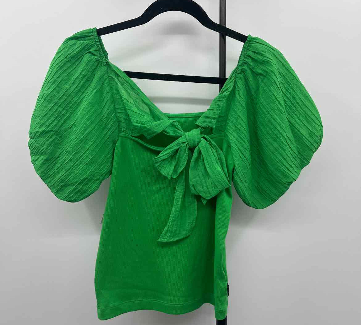 Loft Women's Size S Green Textured Short Sleeve Shirt