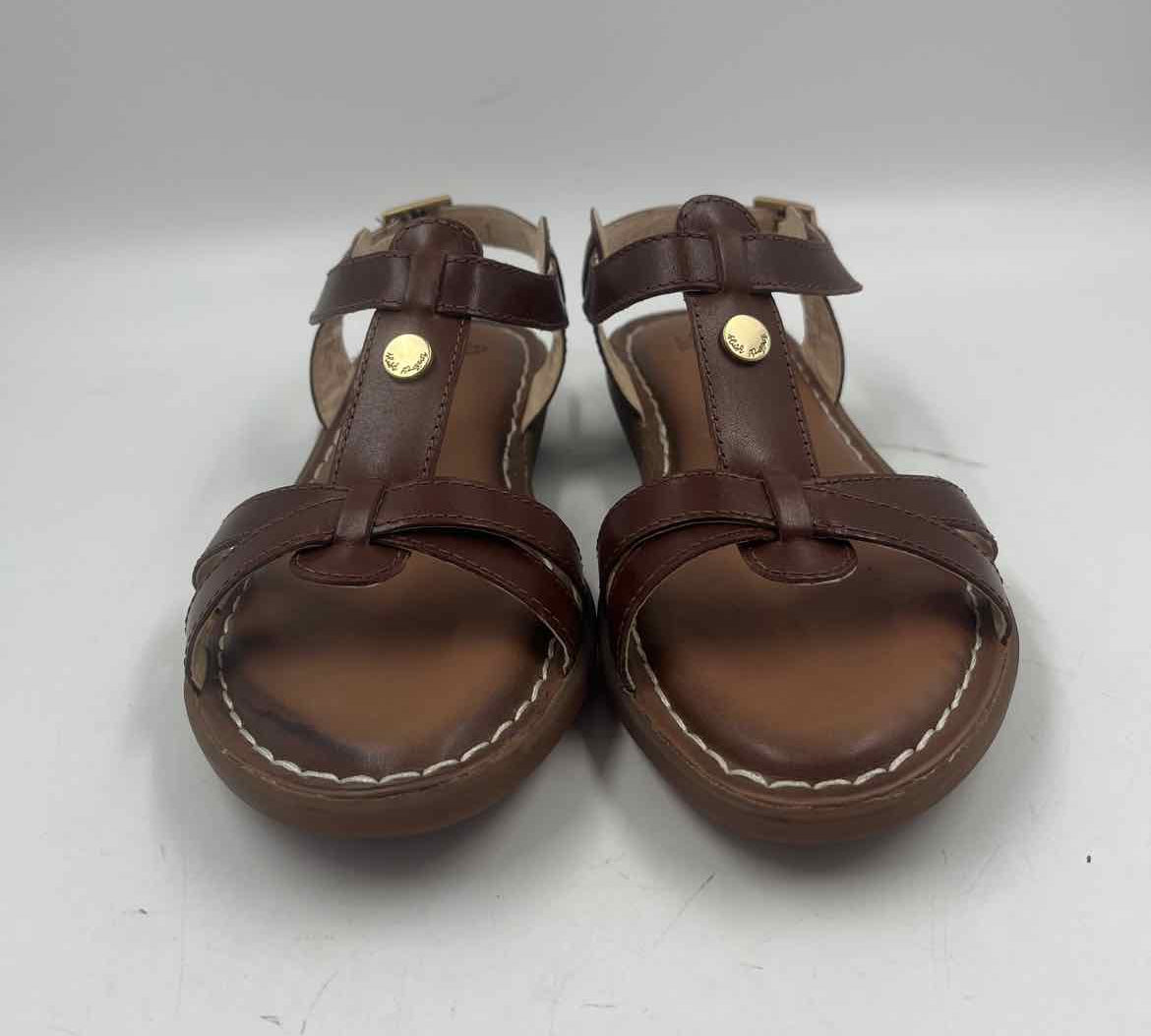 Hush Puppies Women's Shoe Size 6 Bone Solid Sandals