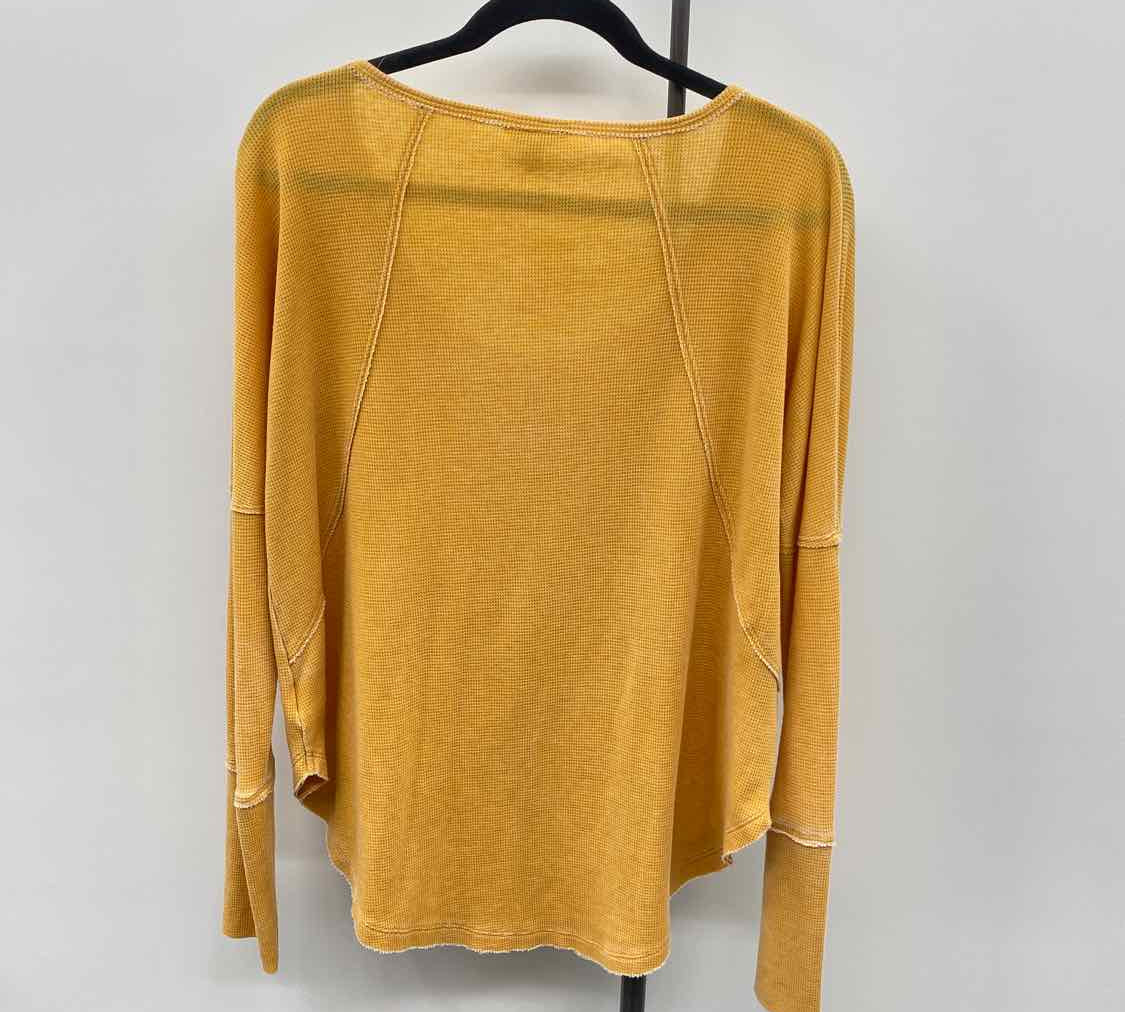 Lucky Brand Junior's Size M Yellow Textured Long Sleeve Shirt
