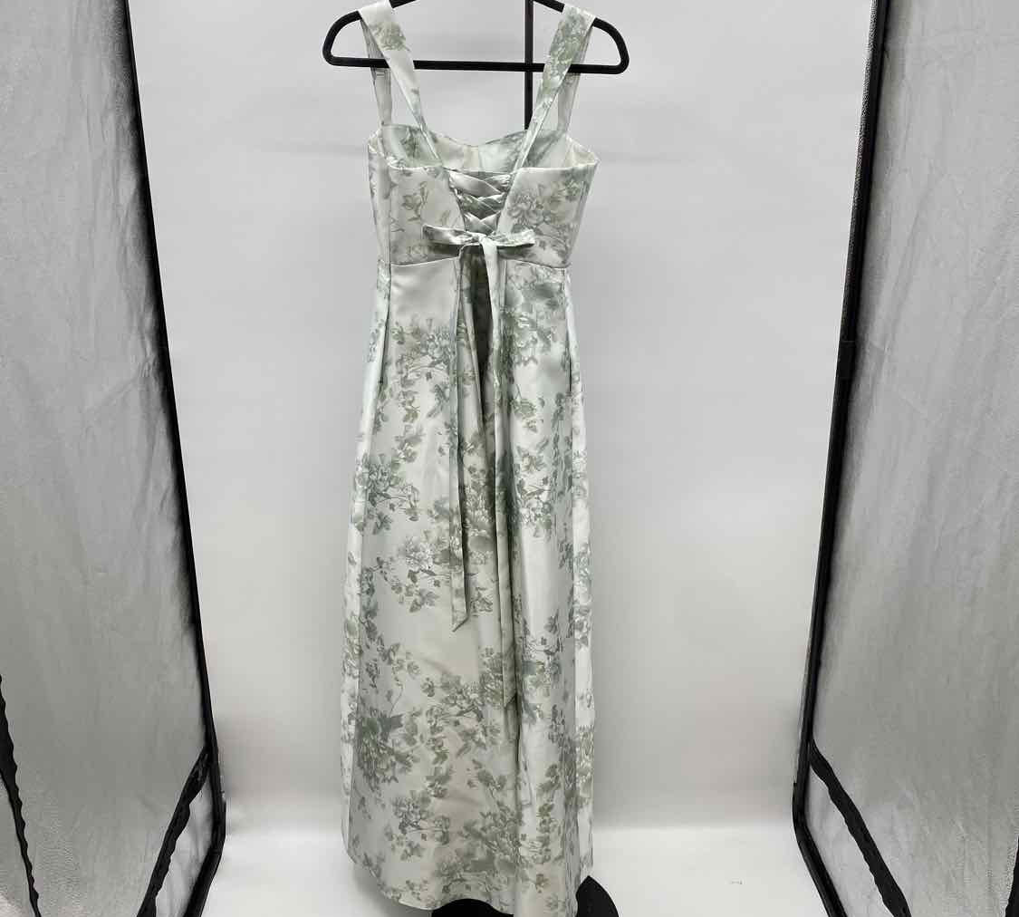 Alfred Sung Women's Size 4 Green Floral Gown/Evening Wear