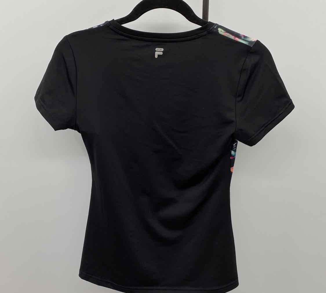 Fila Women's Size XS Black Floral Short Sleeve Shirt