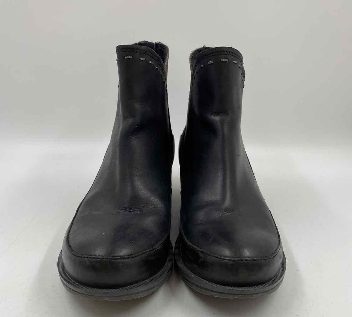 Chaco Women's Shoe Size 6.5 Black Solid Boots