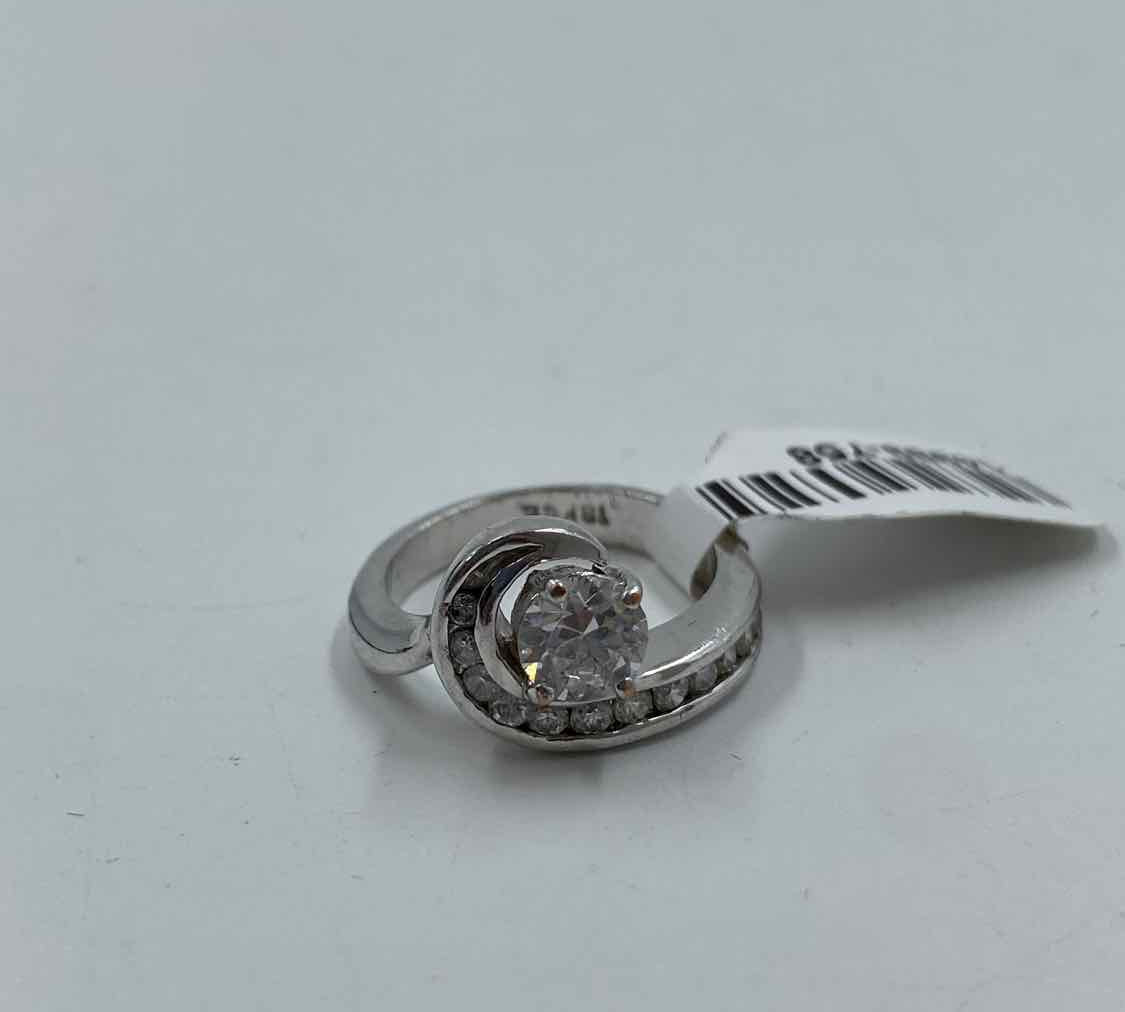 Boutique Women's Silver Ring