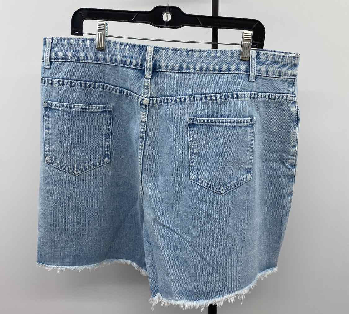 Unbranded Women's Size 20 Blue Solid Shorts