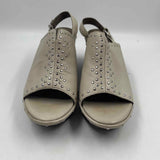 B Makowsky Women's Shoe Size 8 Beige Studs Wedges