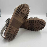 universal threads Women's Shoe Size 8 Beige Spotted Sandals