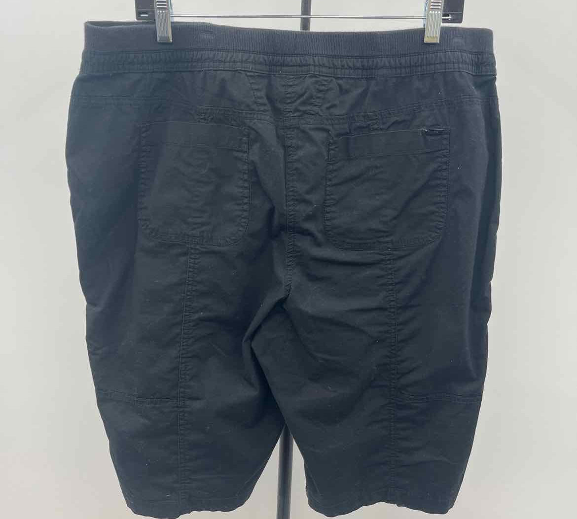 Chico's Women's Size 14 Black Solid Shorts
