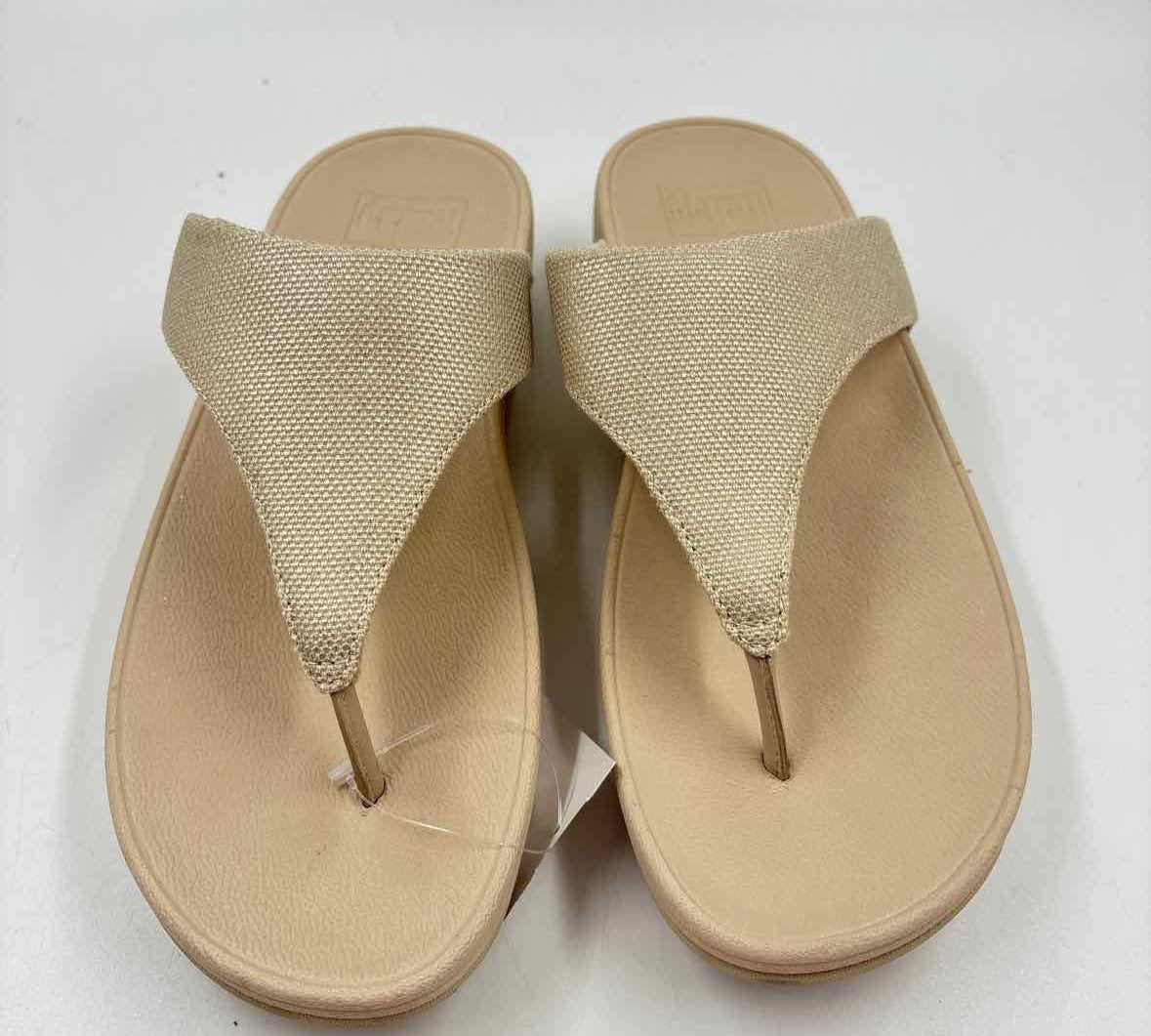 Fitflop Women's Shoe Size 8 Beige Shimmer Sandals