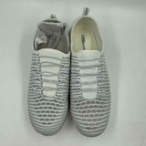 comfortview Women's Shoe Size 11W White Shimmer Sneakers