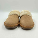 Minnetonka Women's Shoe Size 8 Tan Solid Slippers